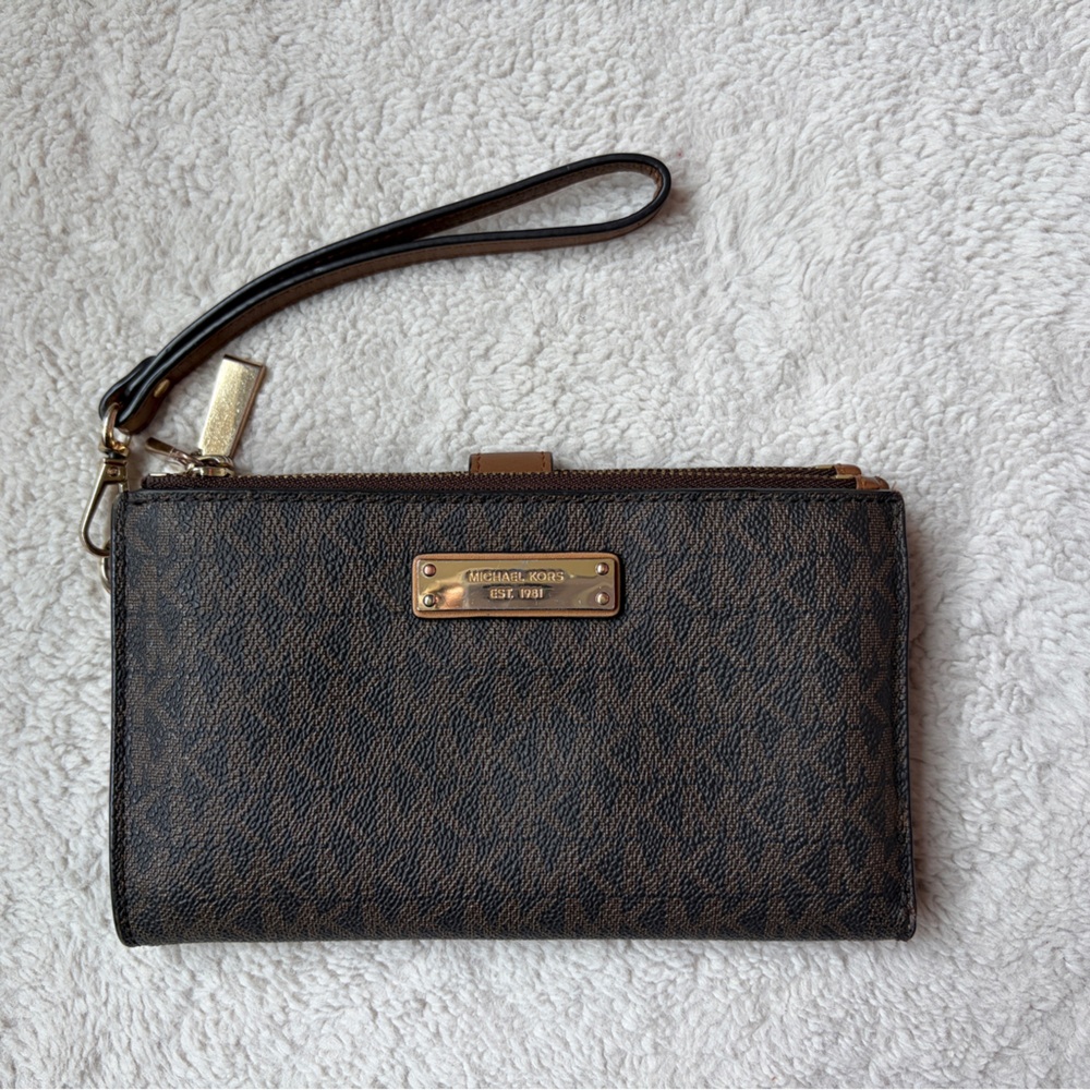 Michael Kors Dark Brown Jet Set Travel Double Zip Wristlet